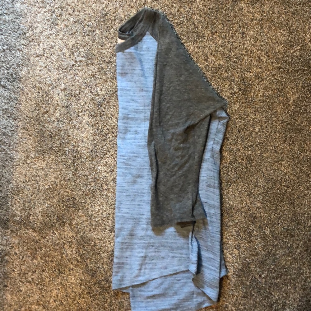 Lularoe Randy shirt - Picture 2 of 3
